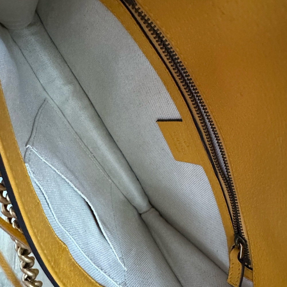 Gucci Mustard Leather Shoulder Bag with Gold Chain - Picture 9 of 16